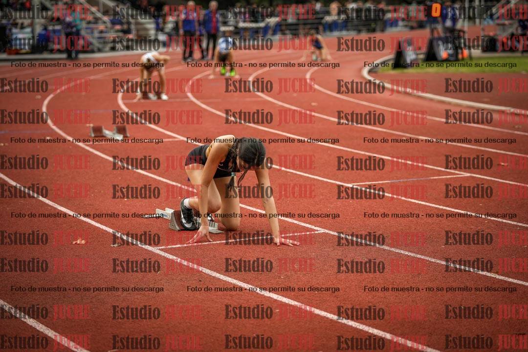 Fotos de las postas 4x100 m llanos de mujeres