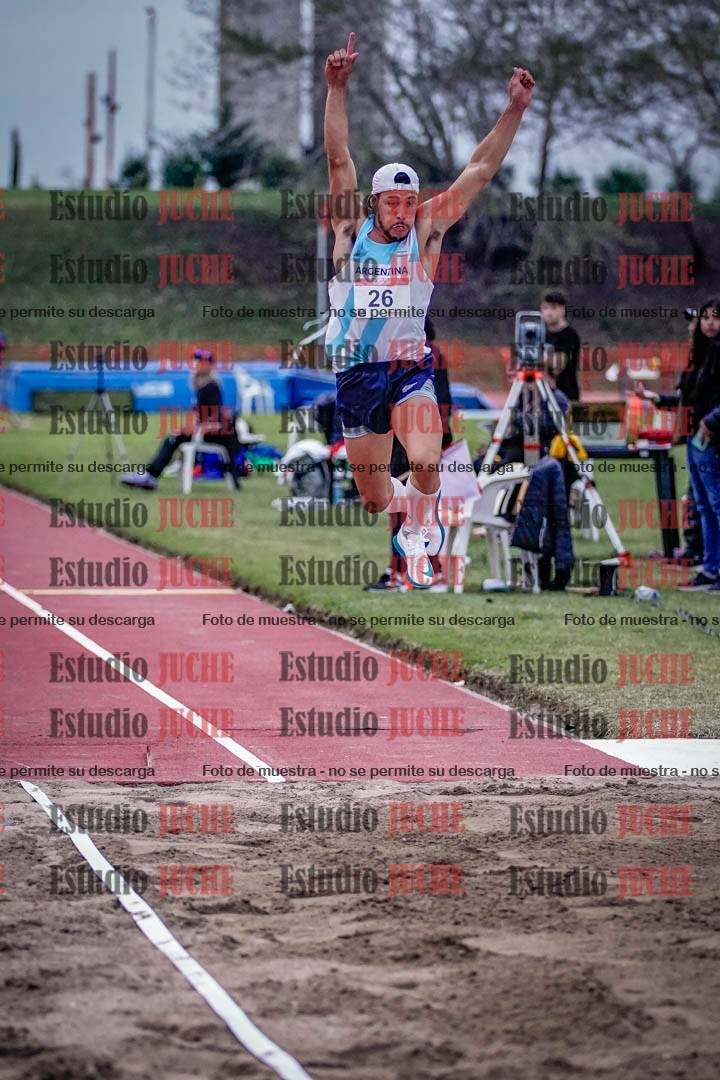 Fotos del salto triple de varones - FINAL