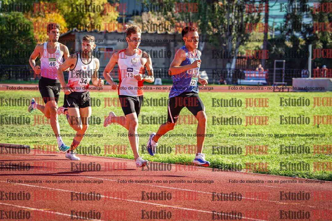 Fotos de los 3000 m llanos de varones