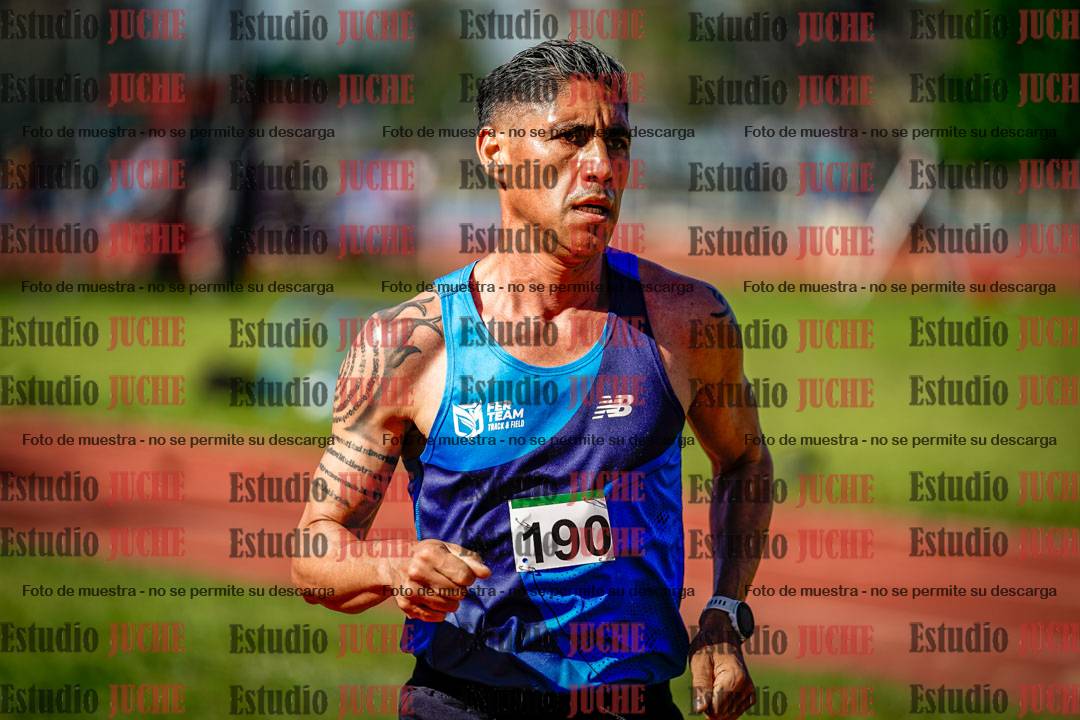 Fotos de los 5000 m llanos de mujeres y varones