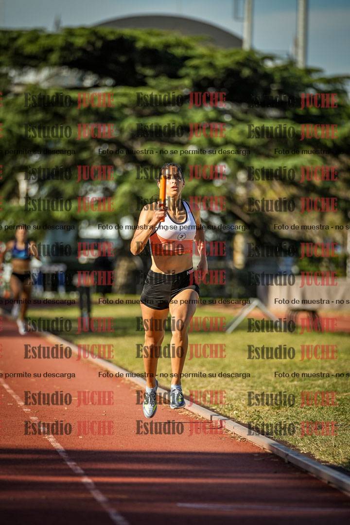 Fotos de las Postas 4x400 m de mujeres