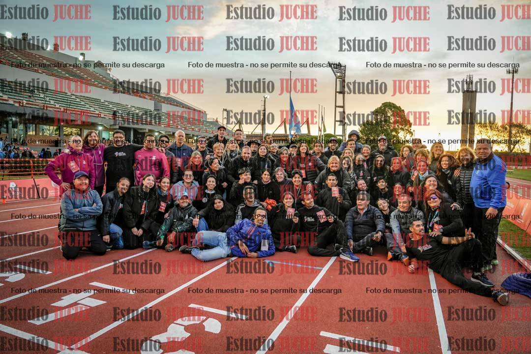 Fotos de algunos extras y podios del día 3
