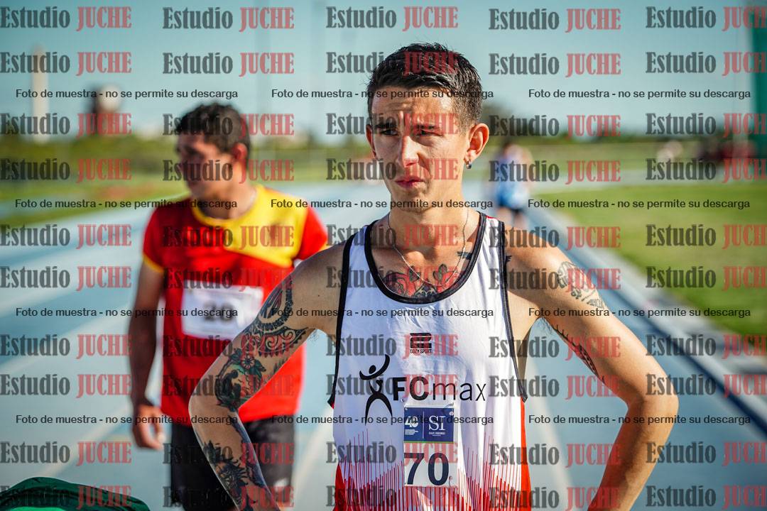 Fotos de los 3000 m llanos de varones