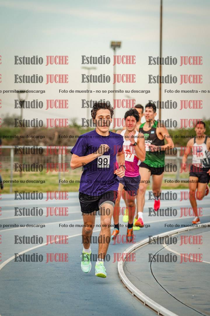 Fotos de los 1500 m llanos de varones