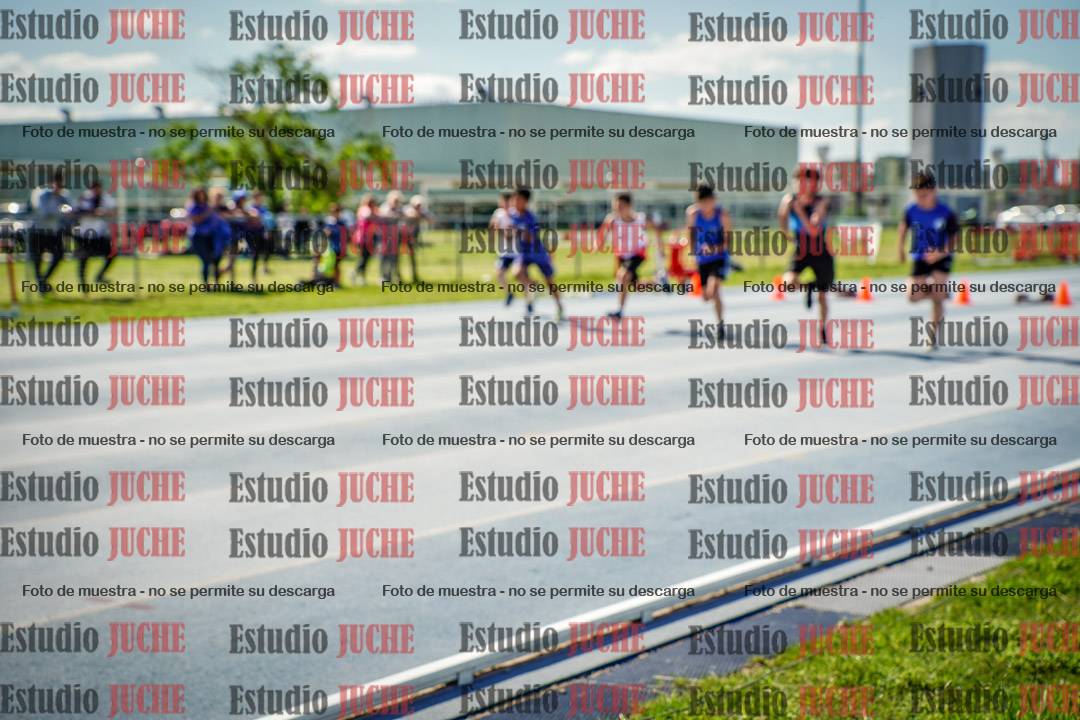 Fotos de los 50 m llanos de varones