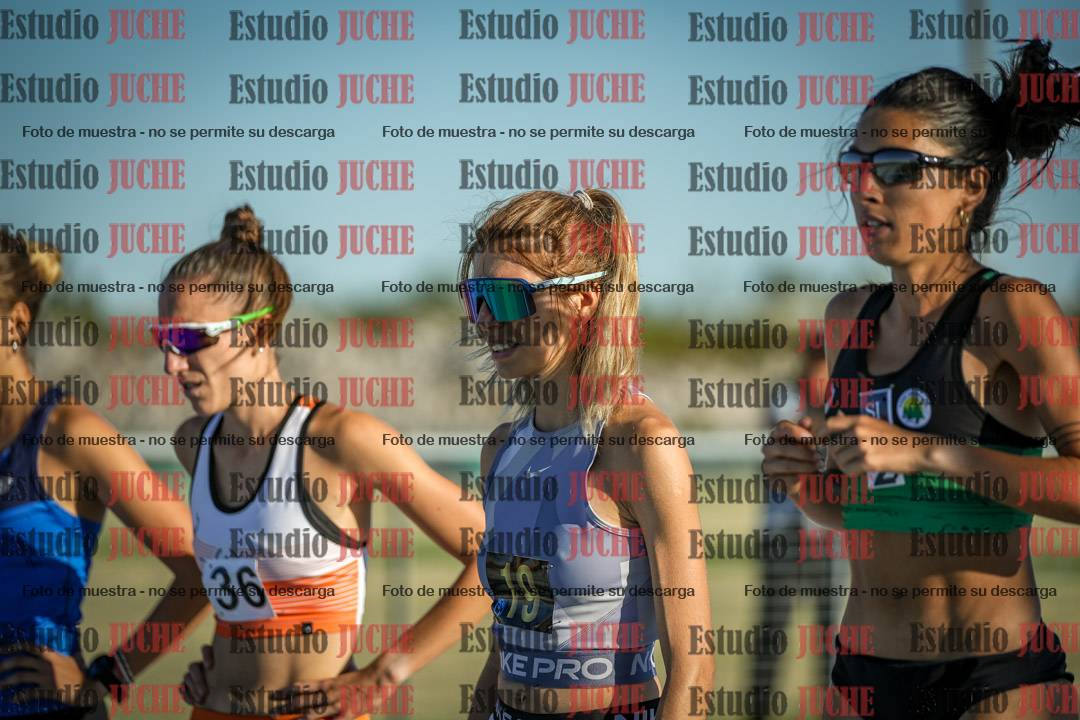 Fotos de los 1500 m llanos de mujeres