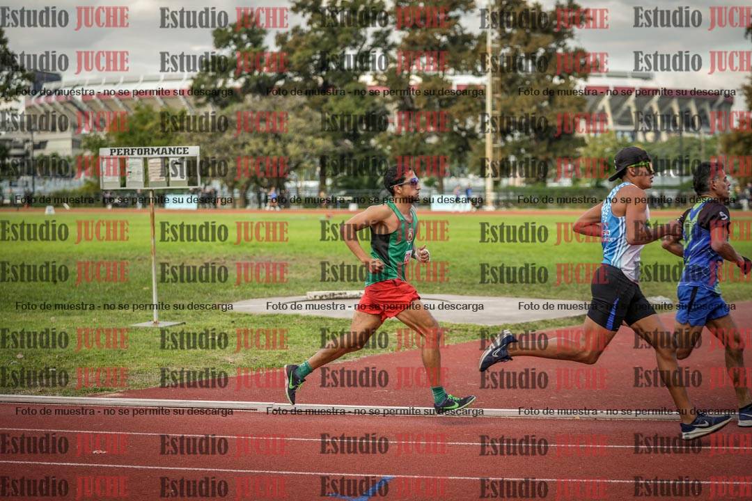 Fotos de los 1500 m llanos de varones
