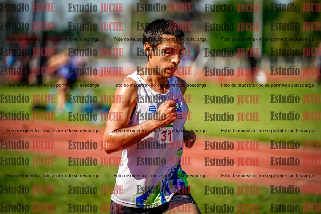 Fotos de los 5000 m llanos de mujeres y varones