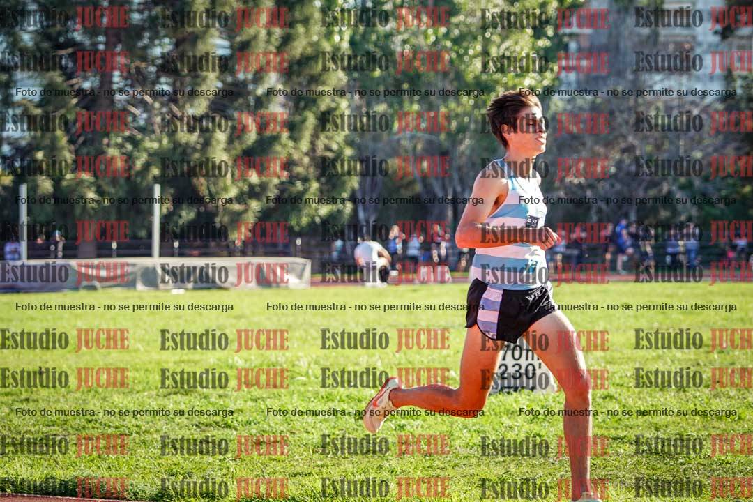 Fotos de los 3000 m llanos de varones