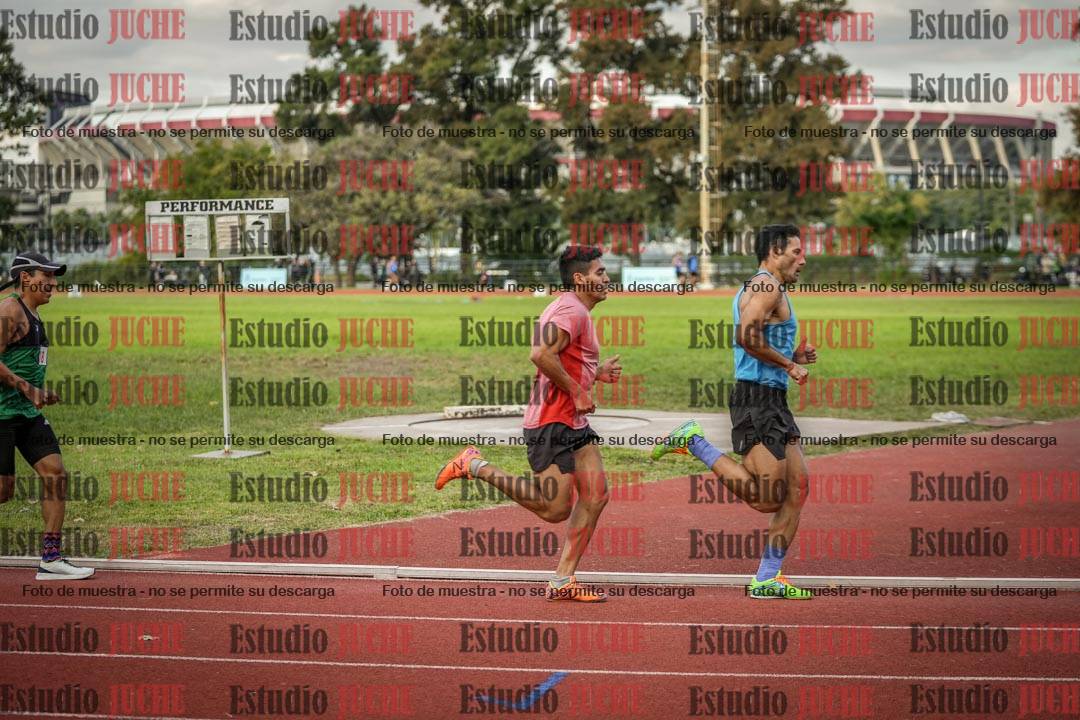 Fotos de los 1500 m llanos de varones