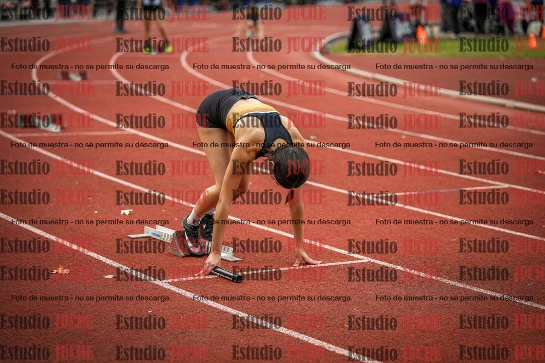 Fotos de las postas 4x100 m llanos de mujeres