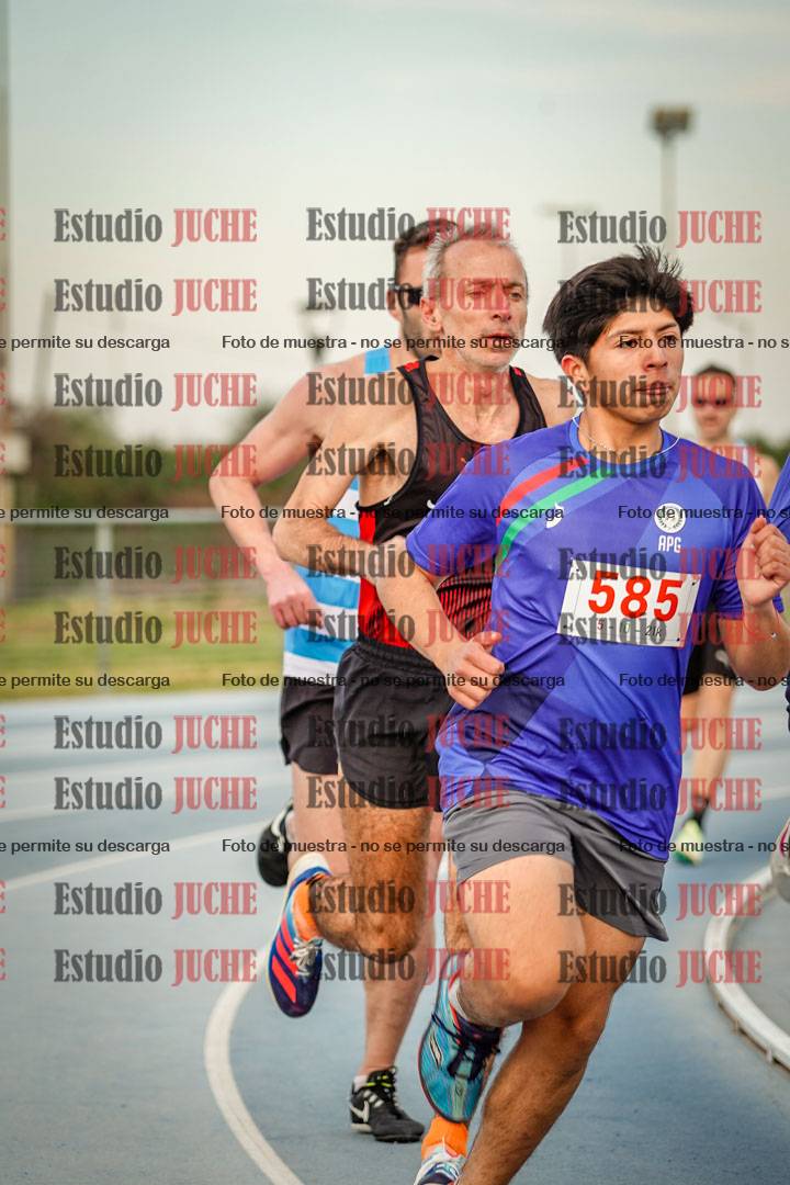 Fotos de los 1500 m llanos de varones