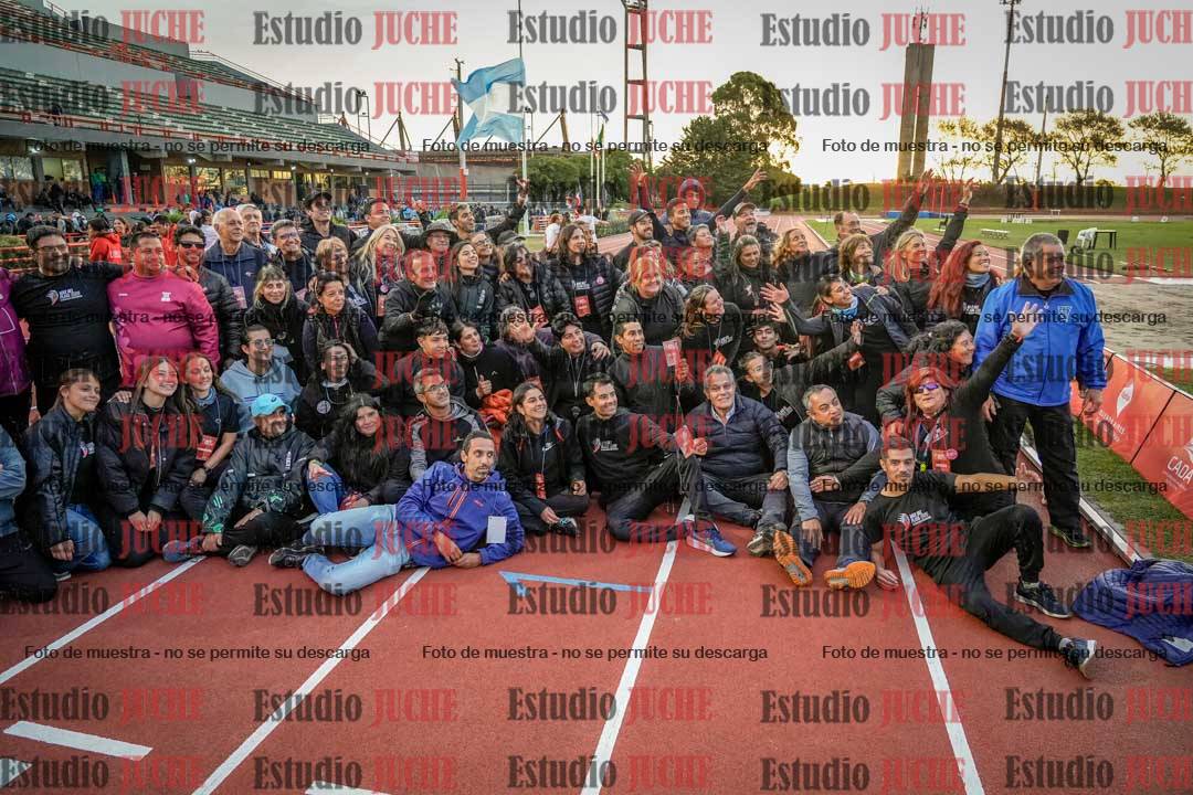 Fotos de algunos extras y podios del día 3
