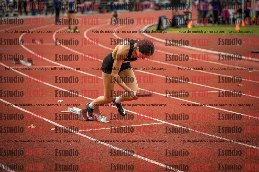 Fotos de las postas 4x100 m llanos de mujeres