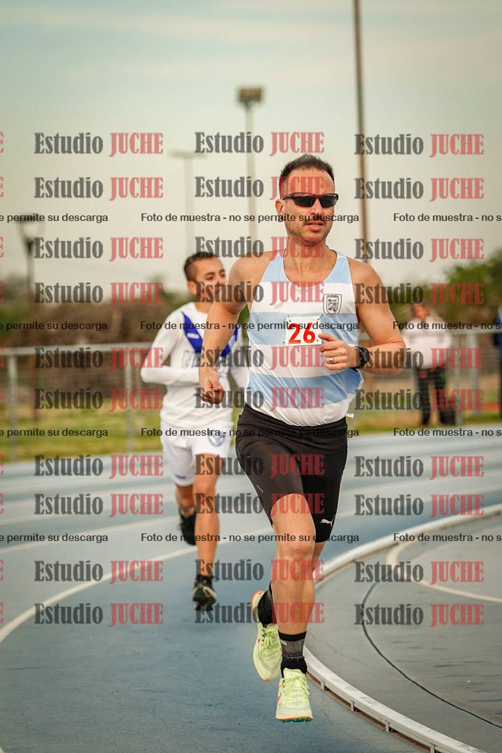 Fotos de los 1500 m llanos de varones