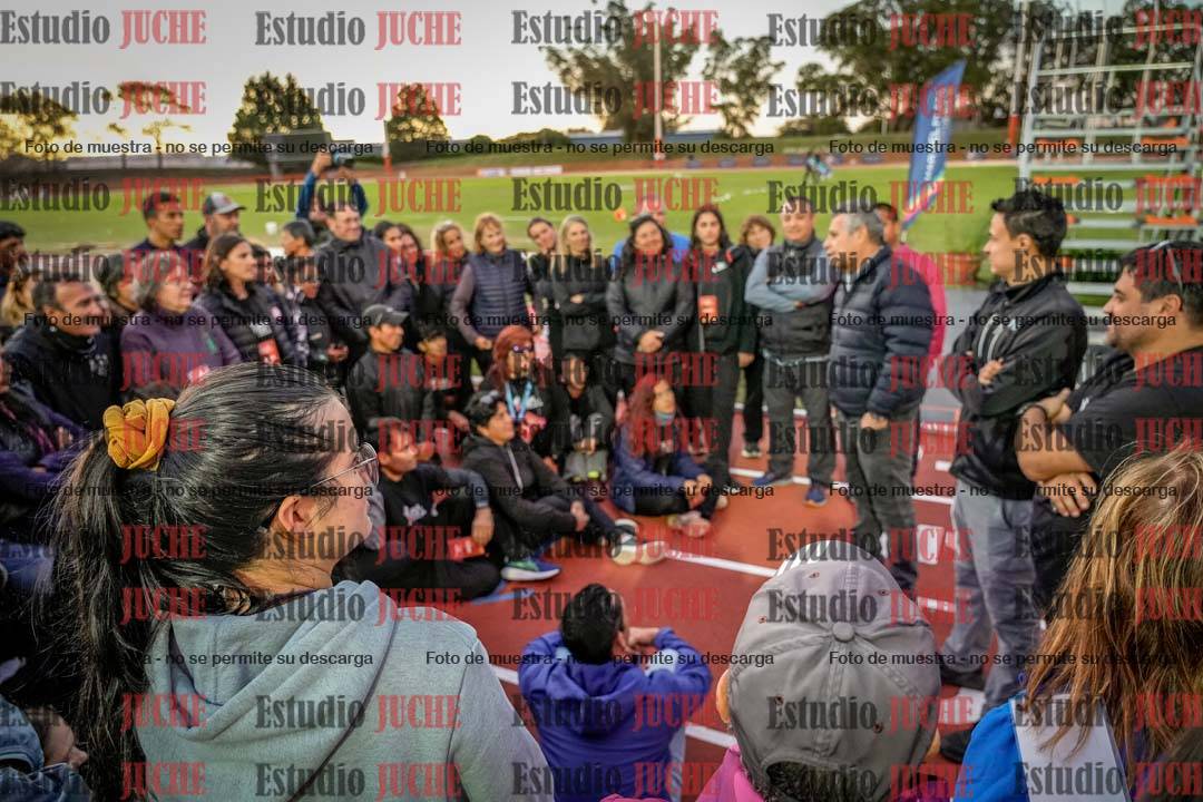 Fotos de algunos extras y podios del día 3