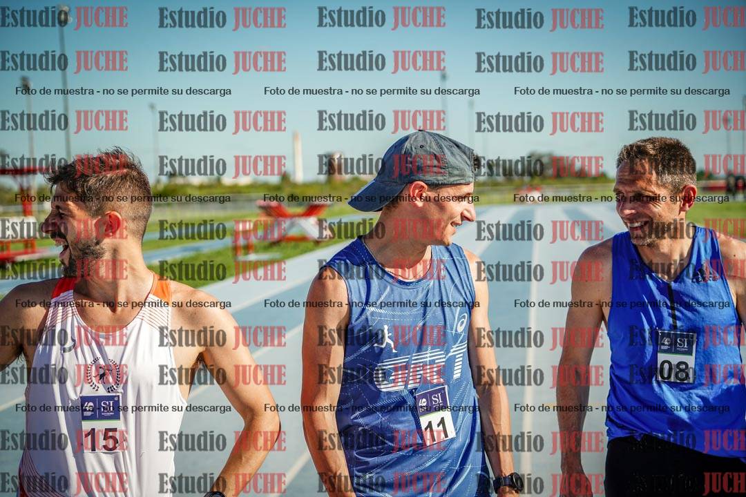 Fotos de los 3000 m llanos de varones