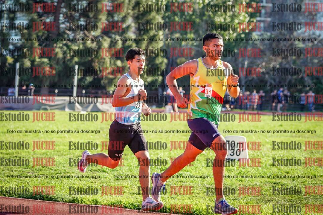 Fotos de los 3000 m llanos de varones