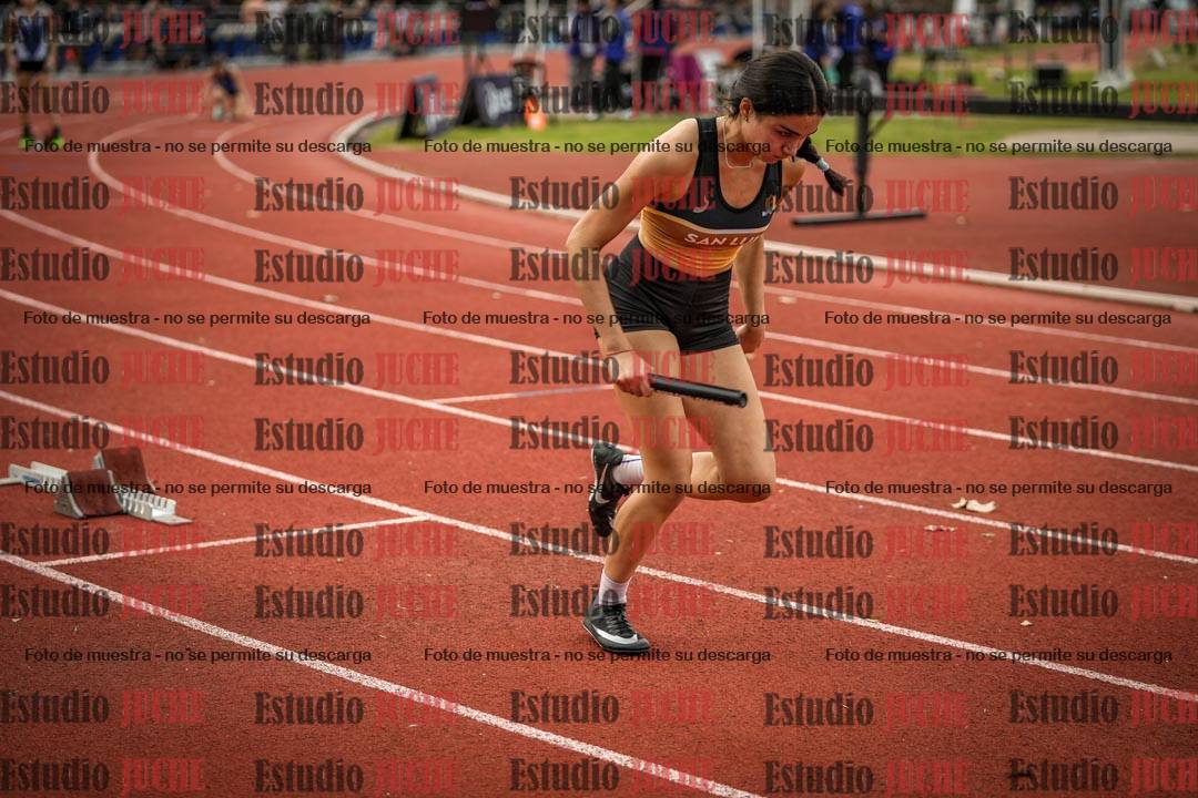 Fotos de las postas 4x100 m llanos de mujeres