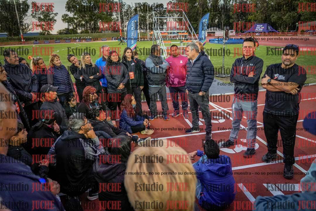 Fotos de algunos extras y podios del día 3