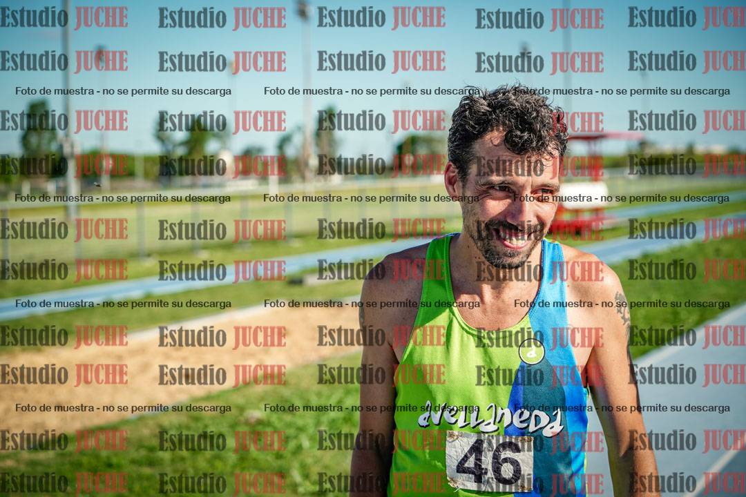 Fotos de los 3000 m llanos de varones