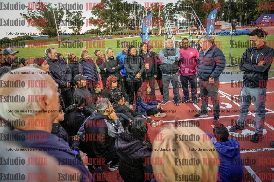 Fotos de algunos extras y podios del día 3