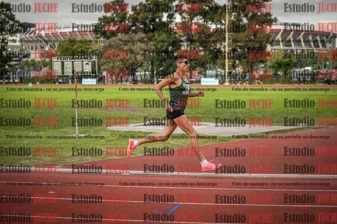 Fotos de los 1500 m llanos de varones
