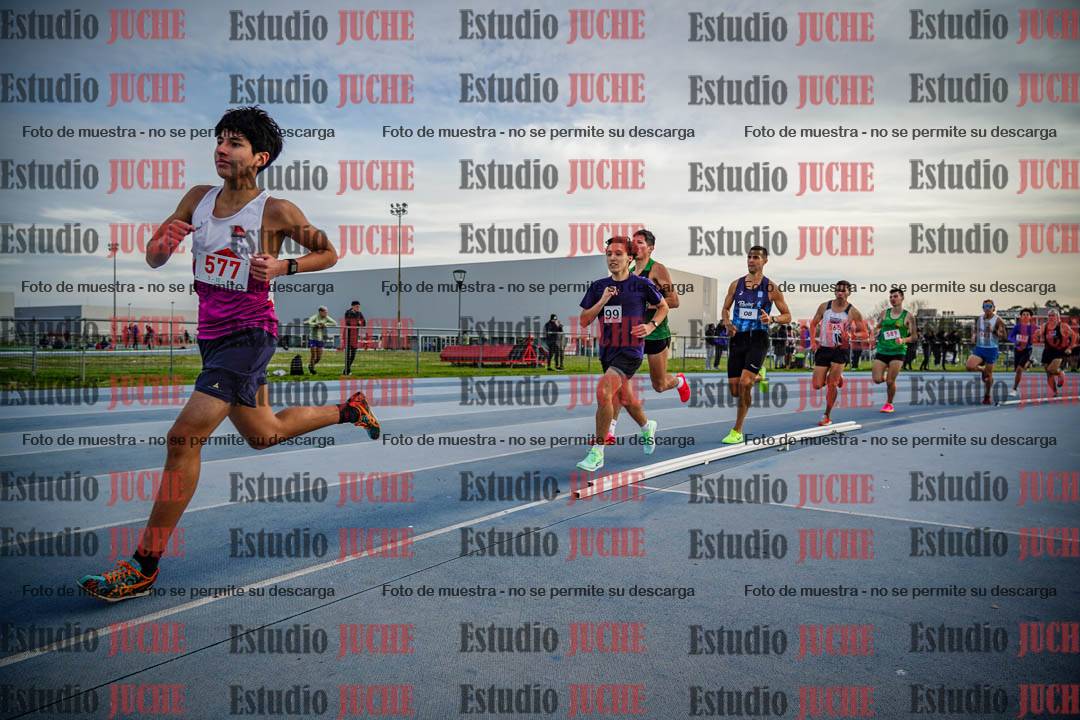 Fotos de los 1500 m llanos de varones