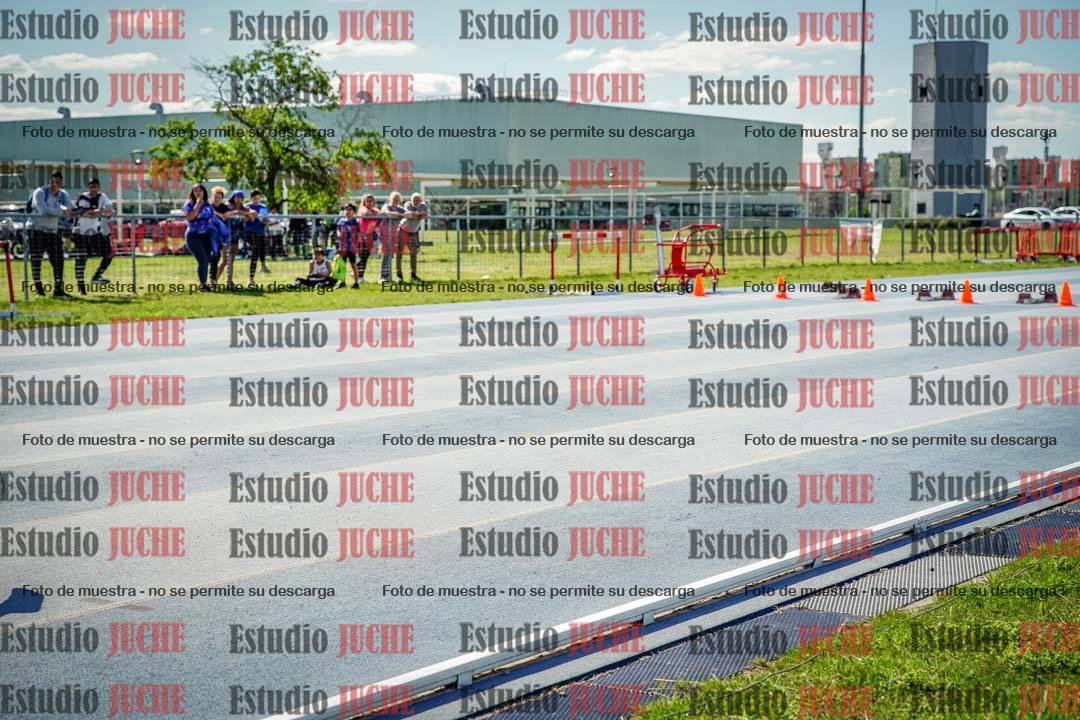 Fotos de los 50 m llanos de varones