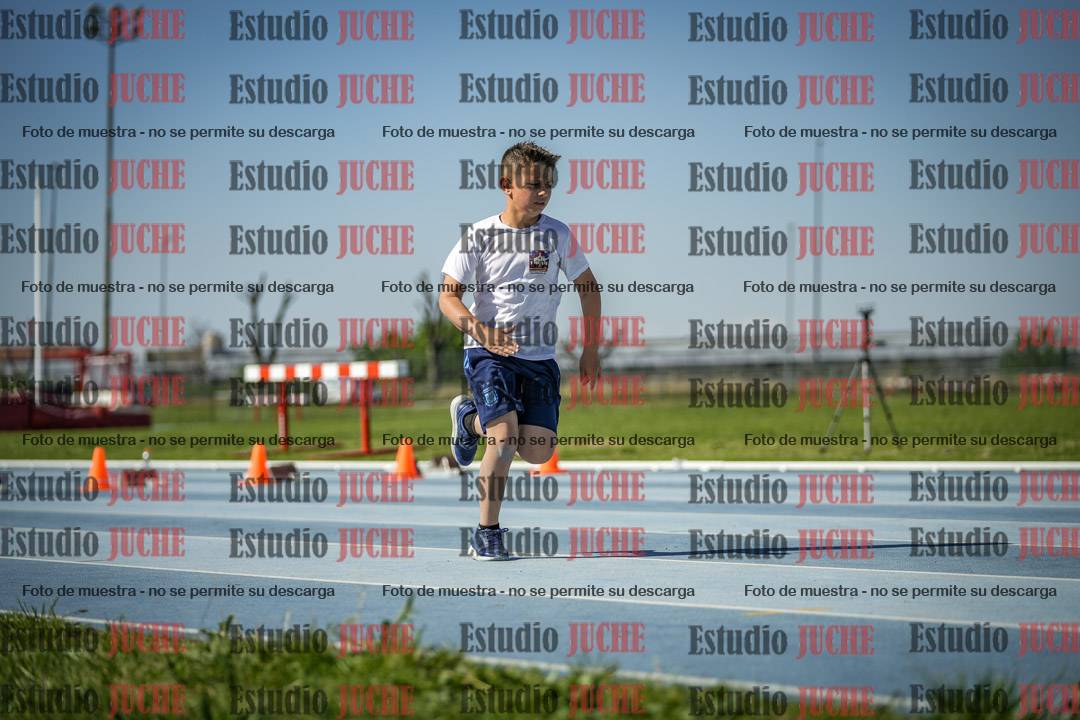Fotos de los 50 m llanos de varones