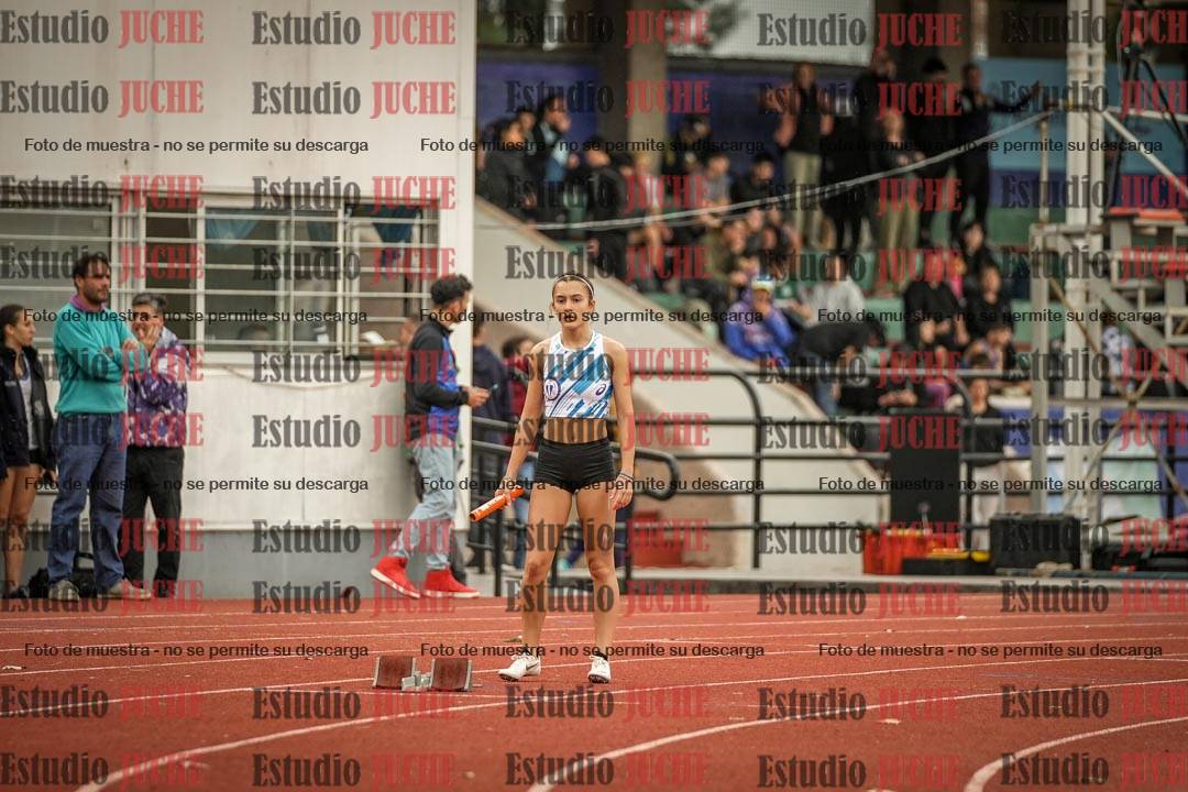 Fotos de las postas 4x100 m llanos de mujeres