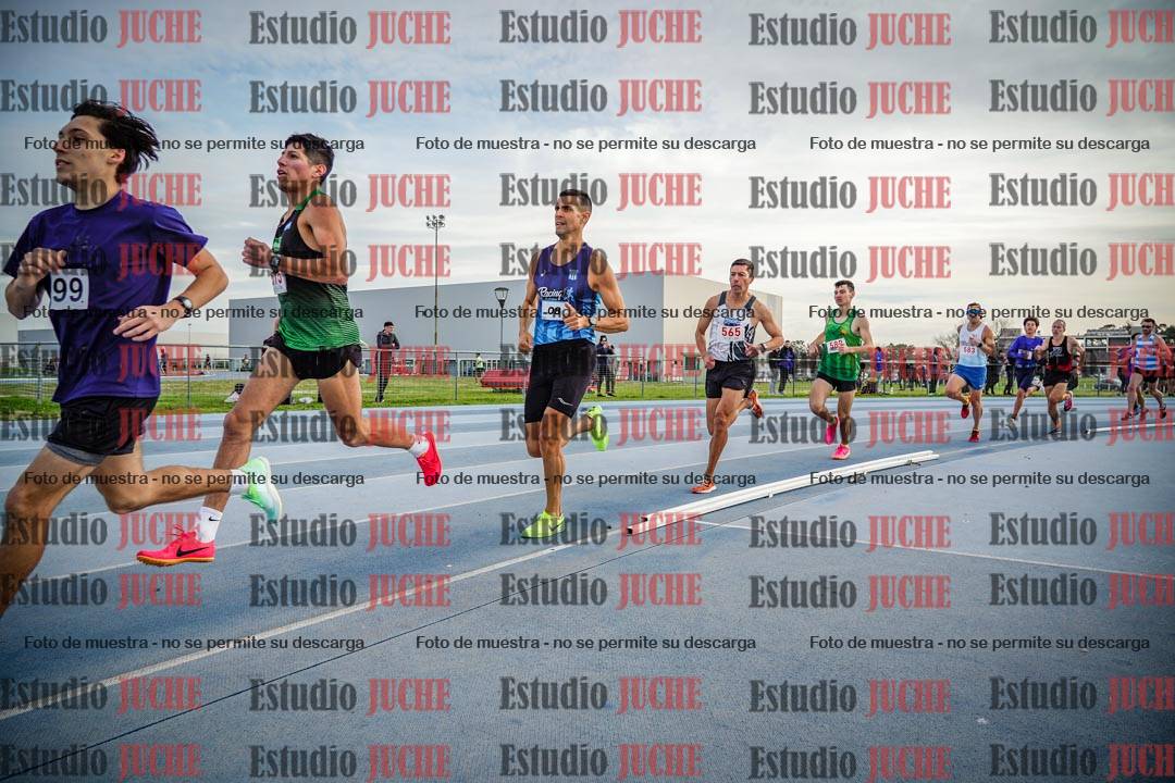 Fotos de los 1500 m llanos de varones