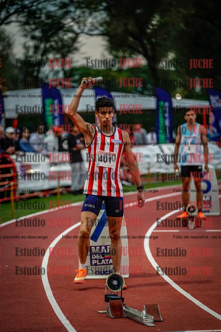 Fotos de los relevos 4x400 m mixtos