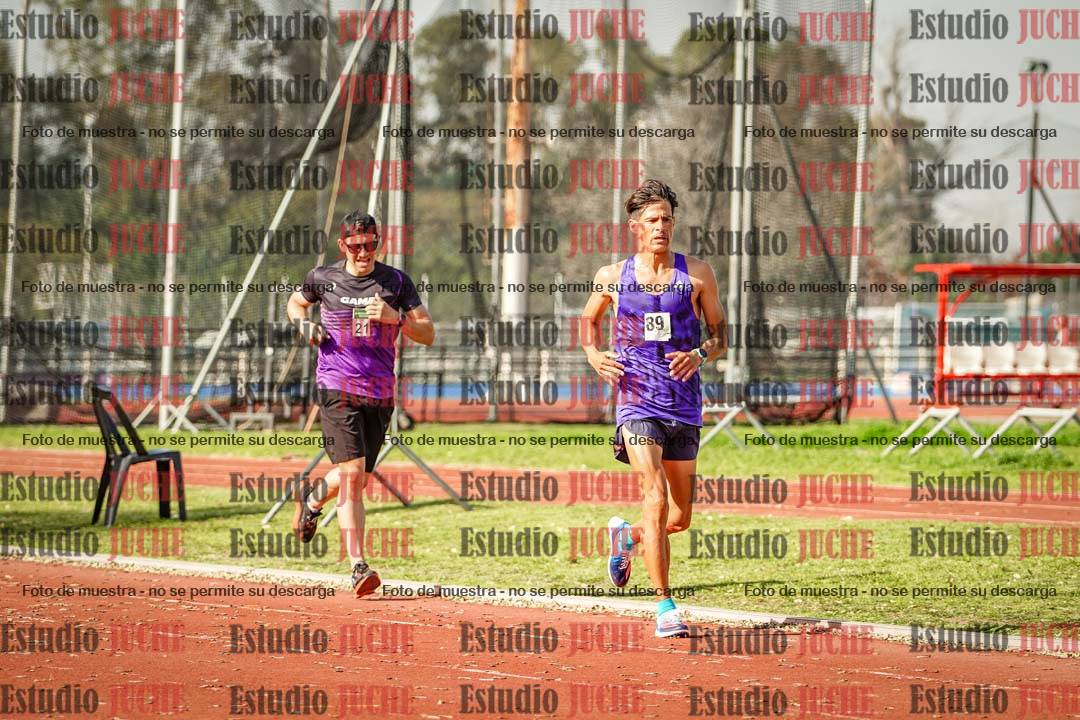 Fotos de los 5000 m de mujeres y varones