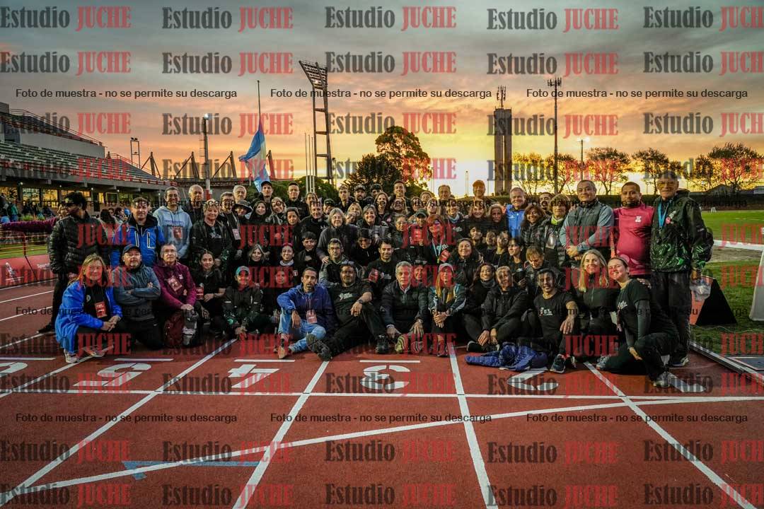 Fotos de jueces y auxiliares de los 3 días