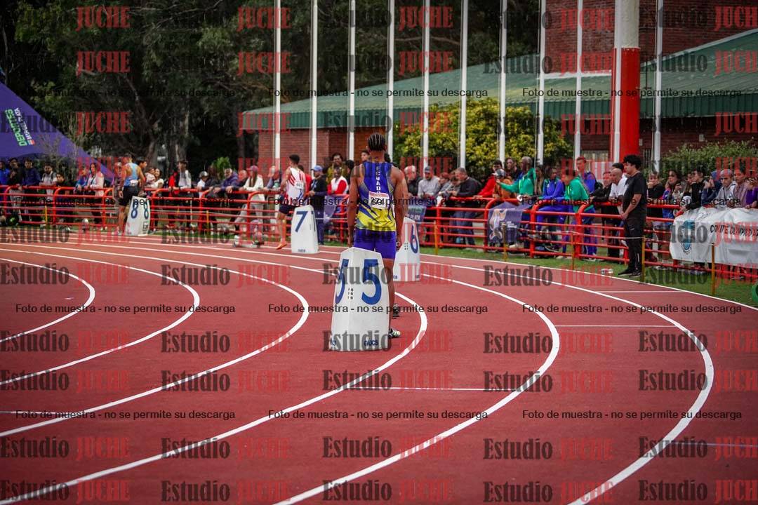Fotos de los relevos 4x400 m mixtos