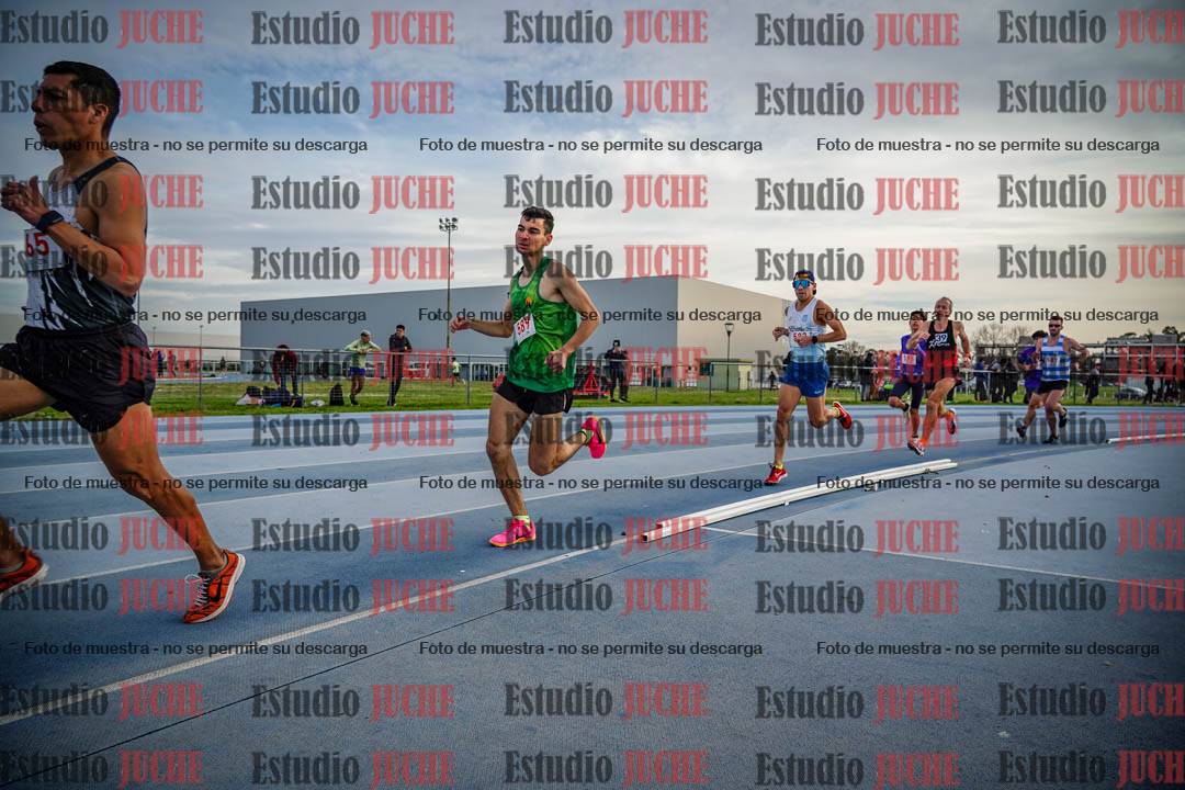 Fotos de los 1500 m llanos de varones