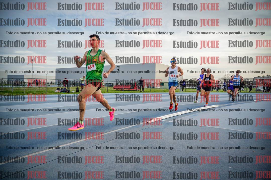 Fotos de los 1500 m llanos de varones