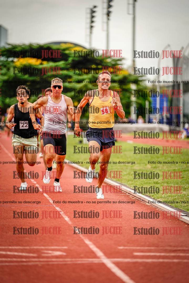 Fotos de los 800 m de varones