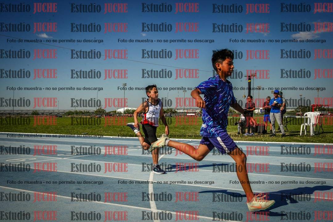 Fotos de los 50 m llanos de varones