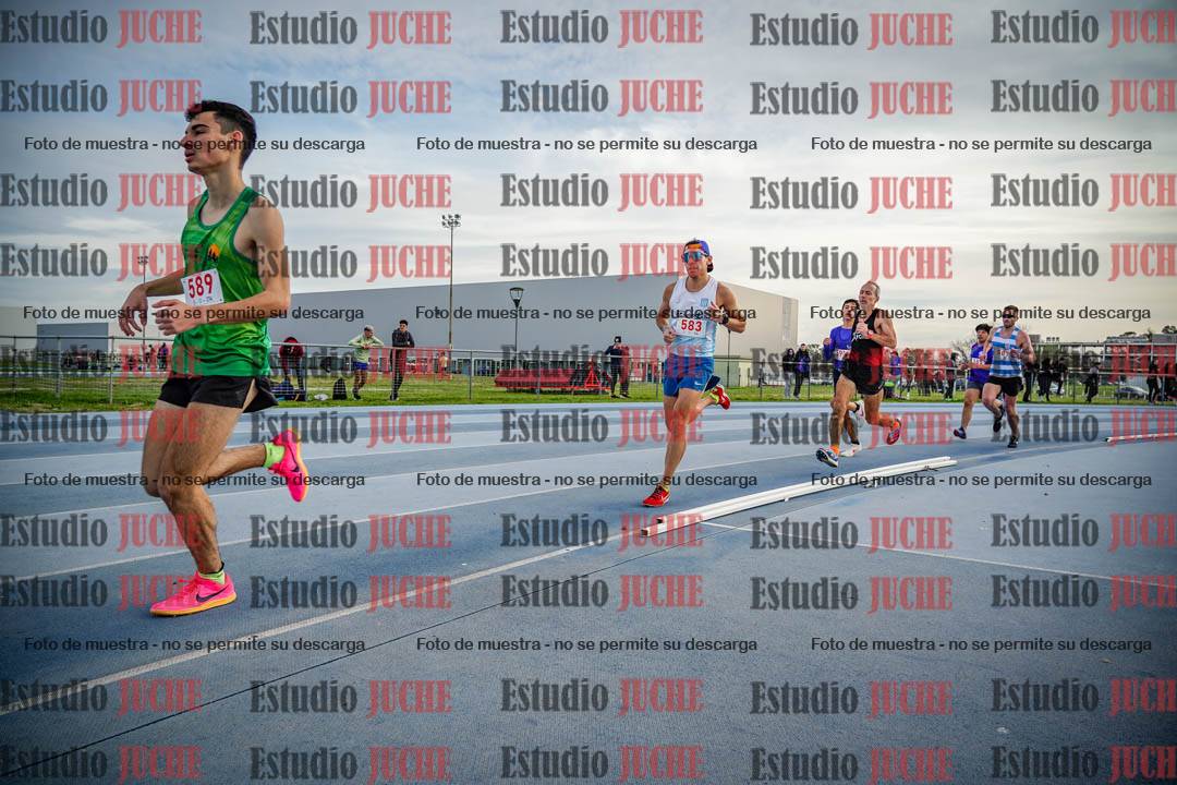 Fotos de los 1500 m llanos de varones