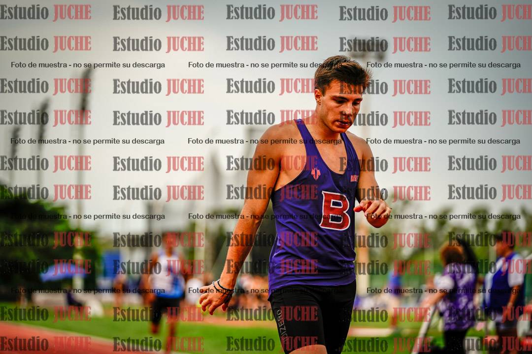 Fotos de los 400 m llanos de varones
