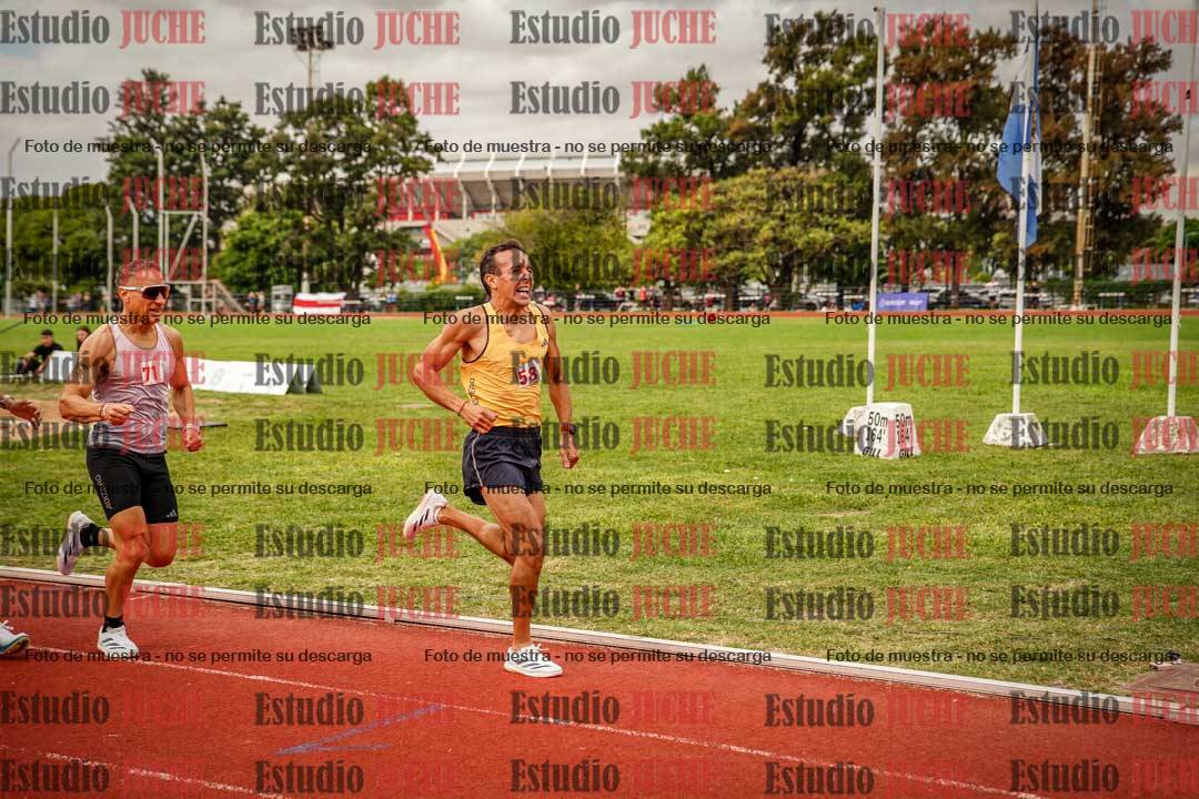 Fotos de los 800 m de varones