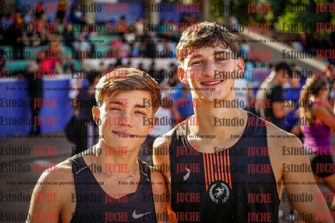 Fotos de algunos podios y extras