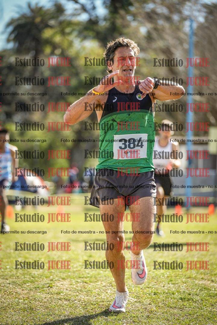 Fotos de la llegada del cross de 8000 m