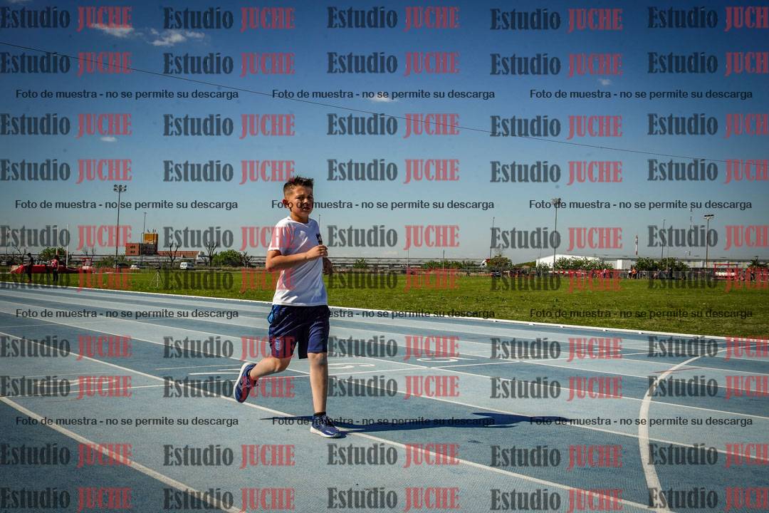 Fotos de los 50 m llanos de varones