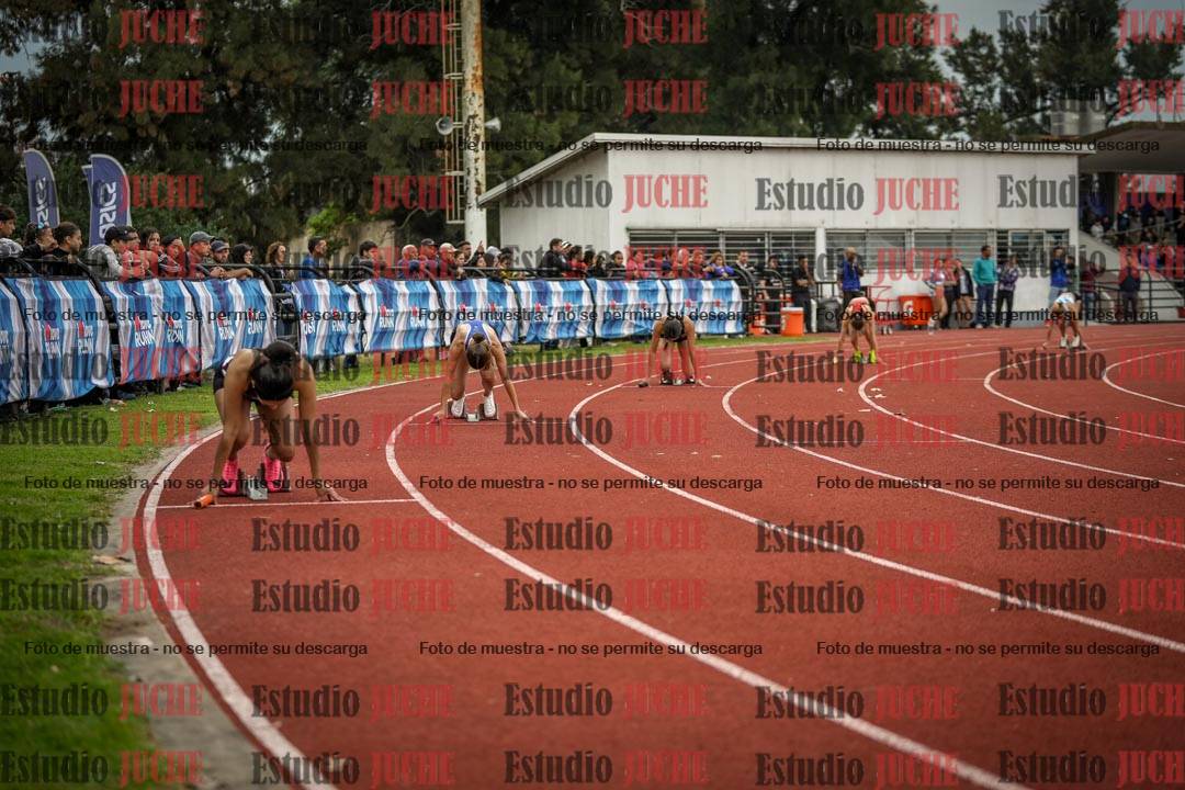 Fotos de las postas 4x100 m llanos de mujeres