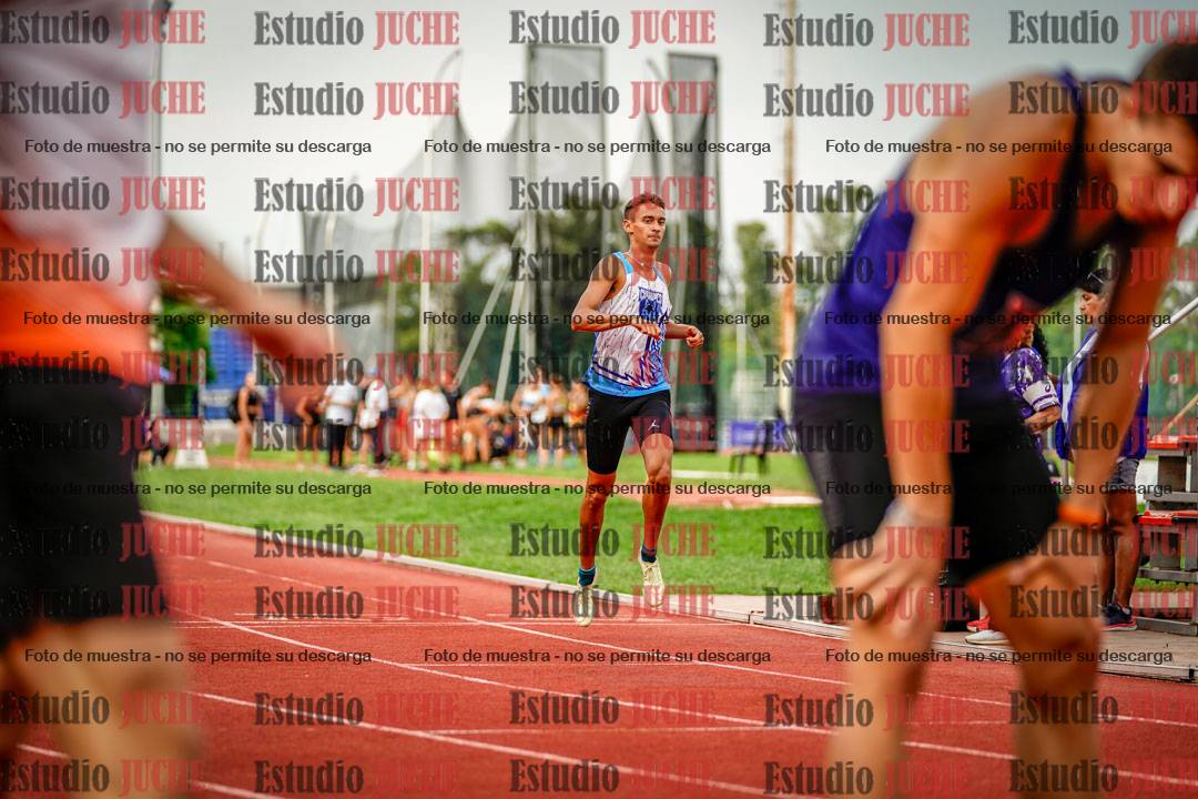Fotos de los 400 m llanos de varones