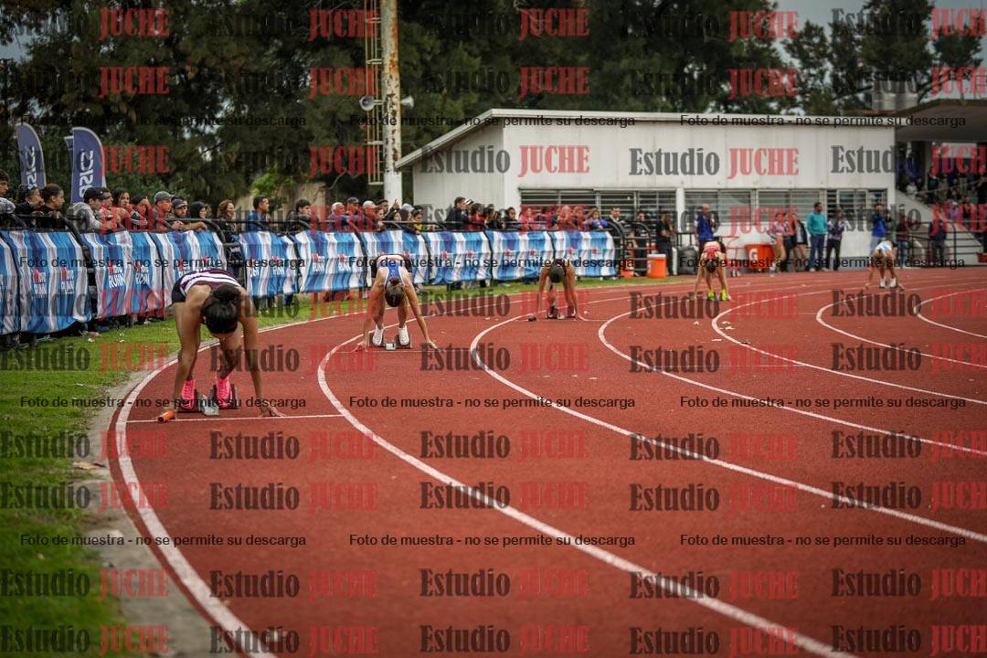 Fotos de las postas 4x100 m llanos de mujeres