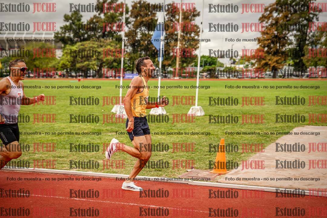 Fotos de los 800 m de varones